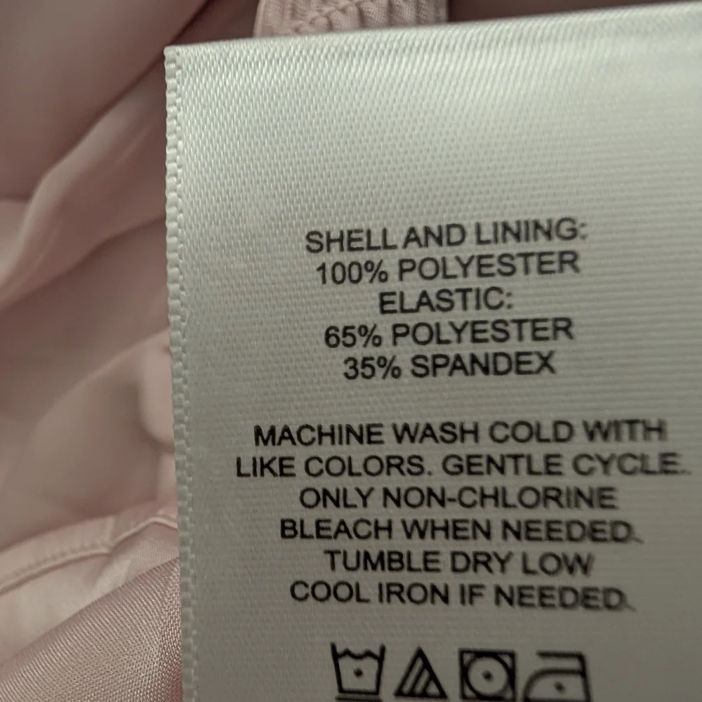 Express Pink Blouse. NWT - Picture 7 of 8